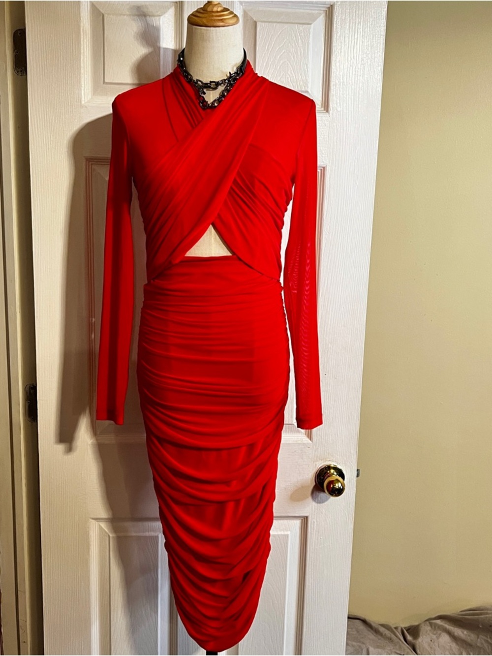 New Bardot Wms Aliyah Fire Red Sheer Ruched Crisscross L/S Coquette Midi Dress M - Picture 6 of 15
